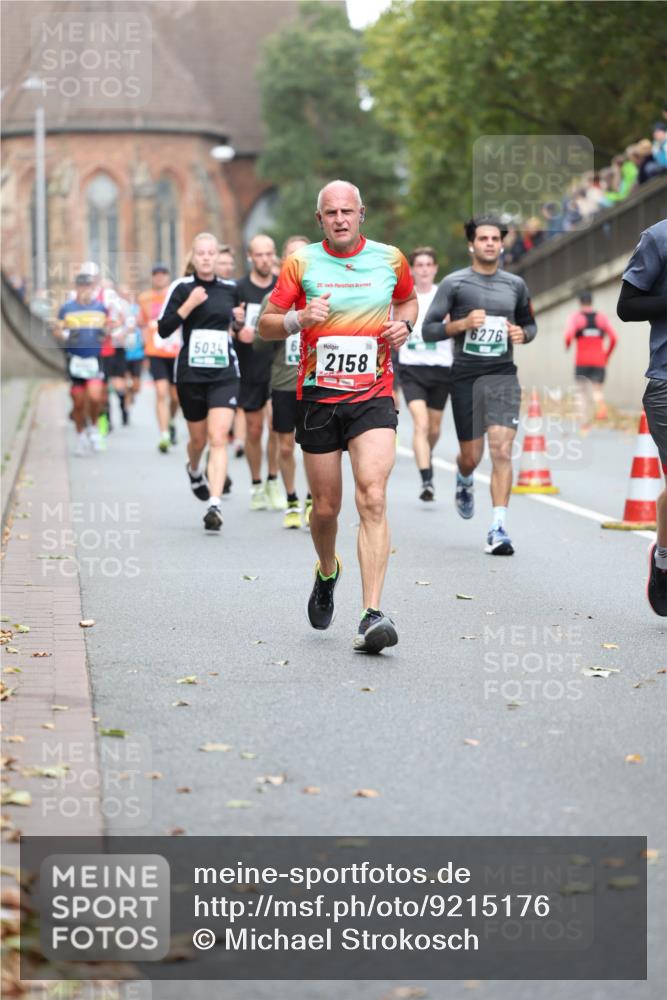 05.10.2025 - 20. swb-Marathon Bremen Michael Strokosch http://msf.ph/oto/9215176 05.10.2025 12:42:51 Laufen 20, 6, 2158, 6276, 5034 meine-sportfotos.de
