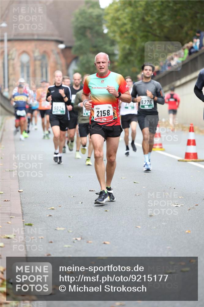 05.10.2025 - 20. swb-Marathon Bremen Michael Strokosch http://msf.ph/oto/9215177 05.10.2025 12:42:51 Laufen 20, 5034, 2158, 6276 meine-sportfotos.de