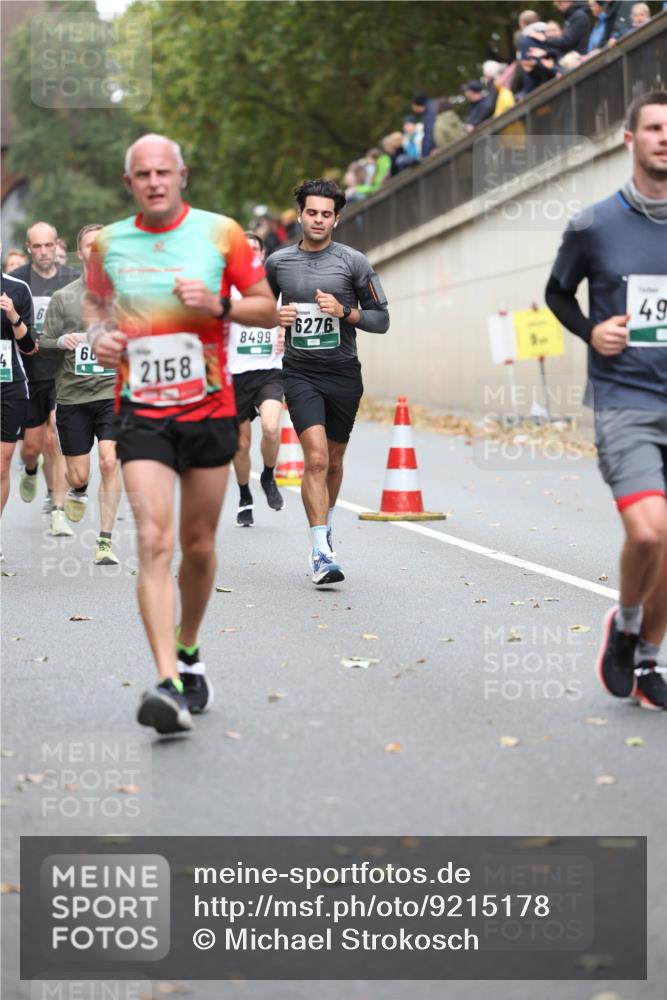 05.10.2025 - 20. swb-Marathon Bremen Michael Strokosch http://msf.ph/oto/9215178 05.10.2025 12:42:52 Laufen 4, 6, 8499, 66, 2158, 6276, 49 meine-sportfotos.de