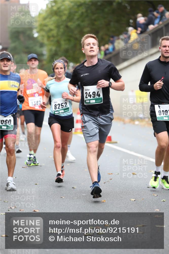 05.10.2025 - 20. swb-Marathon Bremen Michael Strokosch http://msf.ph/oto/9215191 05.10.2025 12:42:58 Laufen 060, 1382, 8252, 2494, 42031, 9101 meine-sportfotos.de