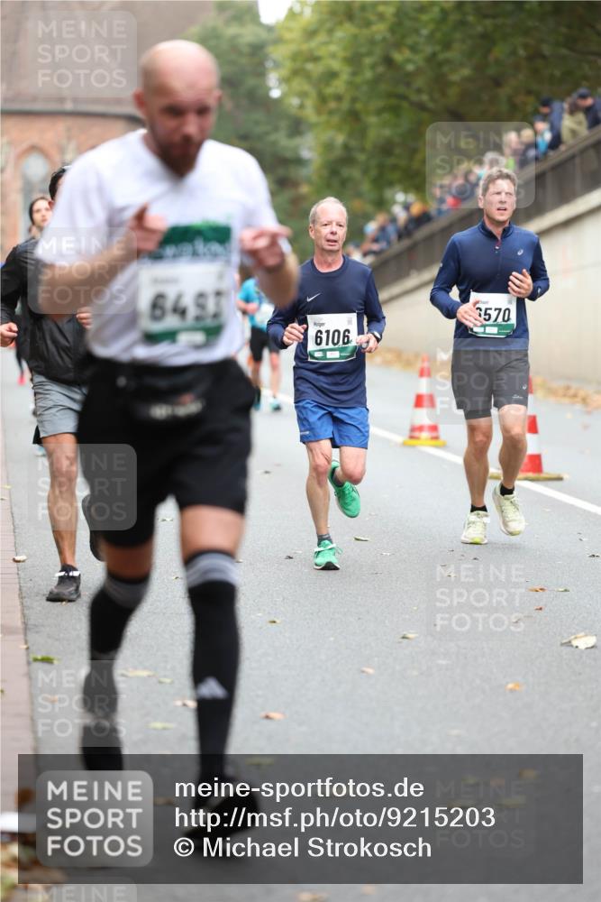 05.10.2025 - 20. swb-Marathon Bremen Michael Strokosch http://msf.ph/oto/9215203 05.10.2025 12:43:03 Laufen 0, 6493, 6106, 3570 meine-sportfotos.de