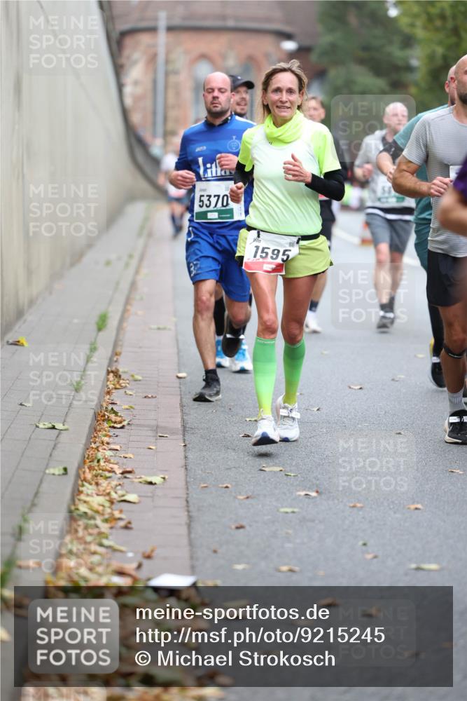 05.10.2025 - 20. swb-Marathon Bremen Michael Strokosch http://msf.ph/oto/9215245 05.10.2025 12:43:30 Laufen 5370, 1595 meine-sportfotos.de
