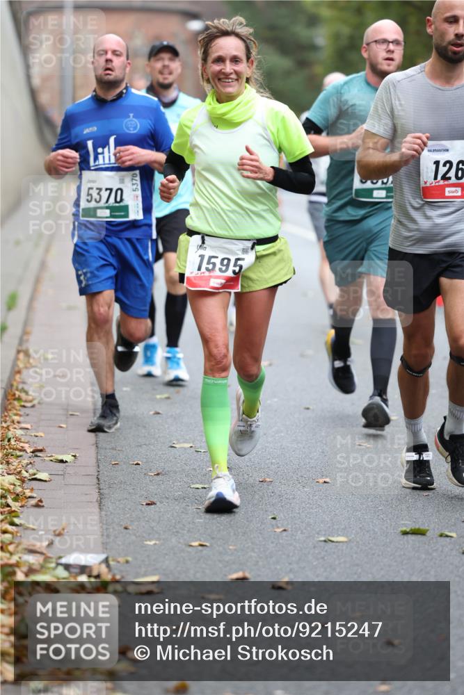 05.10.2025 - 20. swb-Marathon Bremen Michael Strokosch http://msf.ph/oto/9215247 05.10.2025 12:43:31 Laufen 5370, 5370, 1595, 126 meine-sportfotos.de
