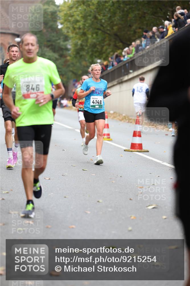 05.10.2025 - 20. swb-Marathon Bremen Michael Strokosch http://msf.ph/oto/9215254 05.10.2025 12:43:35 Laufen 846, 4149, 13 meine-sportfotos.de