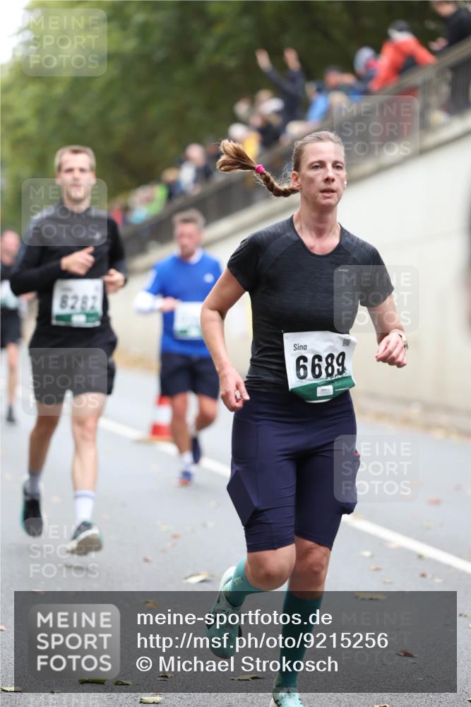 05.10.2025 - 20. swb-Marathon Bremen Michael Strokosch http://msf.ph/oto/9215256 05.10.2025 12:43:40 Laufen 8282, 6689 meine-sportfotos.de