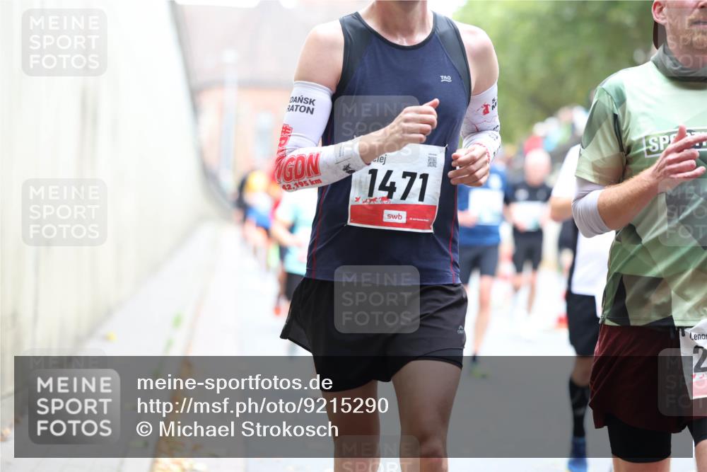 05.10.2025 - 20. swb-Marathon Bremen Michael Strokosch http://msf.ph/oto/9215290 05.10.2025 12:44:07 Laufen 42, 195, 1471, 2 meine-sportfotos.de