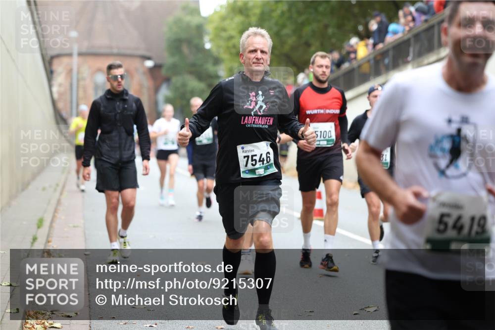 05.10.2025 - 20. swb-Marathon Bremen Michael Strokosch http://msf.ph/oto/9215307 05.10.2025 12:44:21 Laufen 7546, 5100, 31, 5419 meine-sportfotos.de