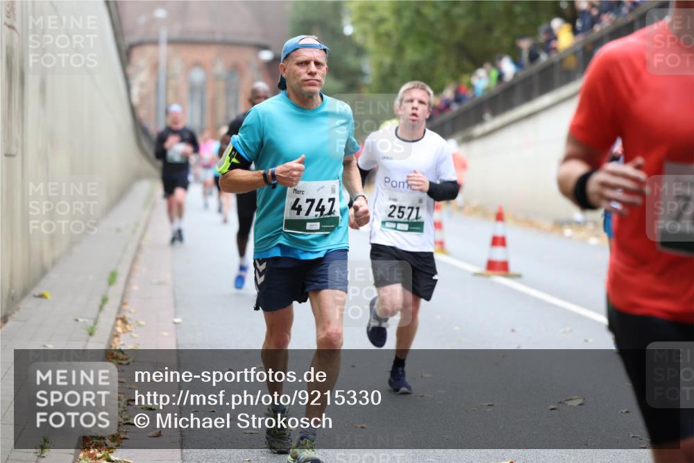 05.10.2025 - 20. swb-Marathon Bremen Michael Strokosch http://msf.ph/oto/9215330 05.10.2025 12:44:38 Laufen 04164, 4747, 2571, 7 meine-sportfotos.de