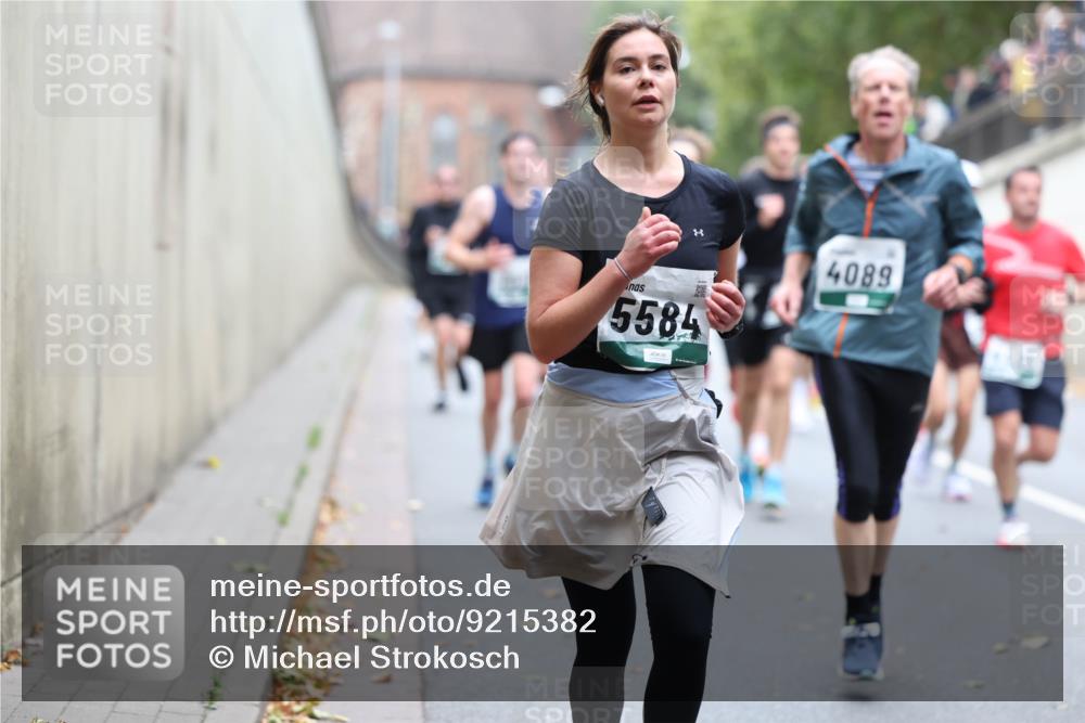 05.10.2025 - 20. swb-Marathon Bremen Michael Strokosch http://msf.ph/oto/9215382 05.10.2025 12:45:01 Laufen 5584, 4089 meine-sportfotos.de