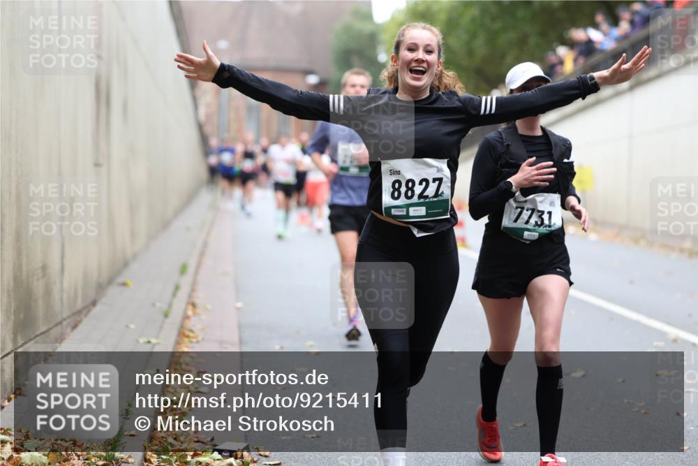 05.10.2025 - 20. swb-Marathon Bremen Michael Strokosch http://msf.ph/oto/9215411 05.10.2025 12:45:14 Laufen 8827, 05549, 7731 meine-sportfotos.de
