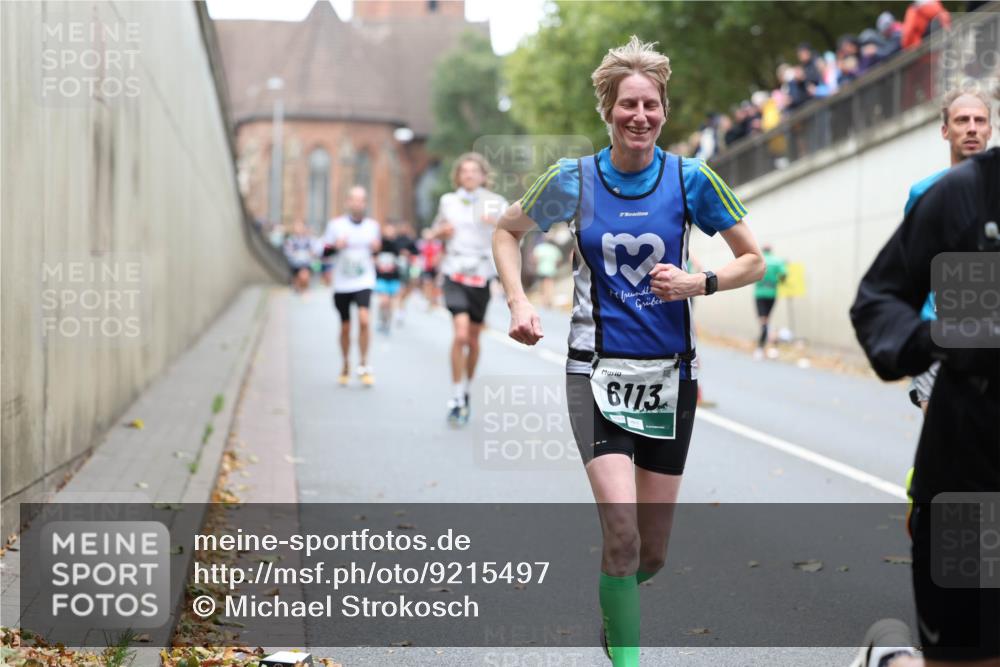 05.10.2025 - 20. swb-Marathon Bremen Michael Strokosch http://msf.ph/oto/9215497 05.10.2025 12:45:59 Laufen 3, 6113 meine-sportfotos.de