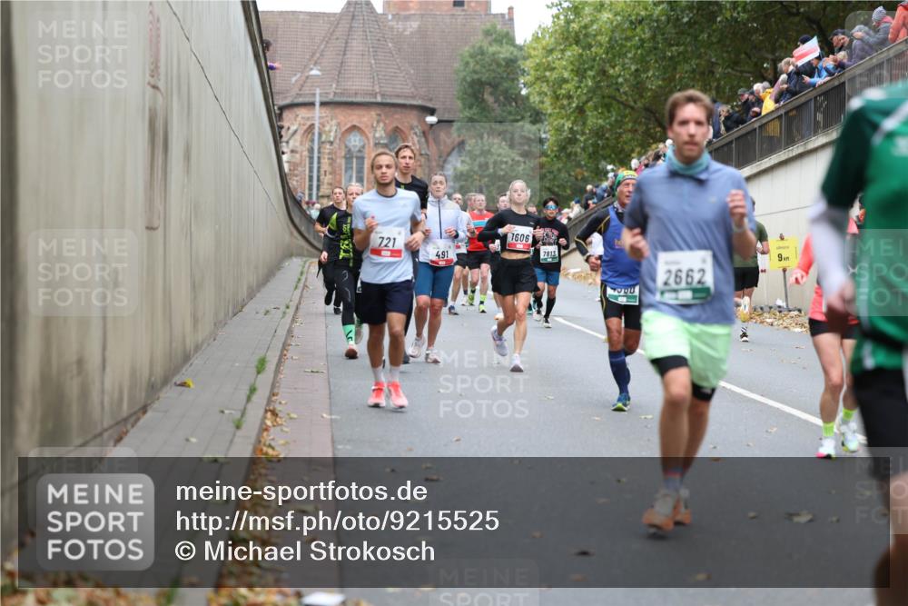 05.10.2025 - 20. swb-Marathon Bremen Michael Strokosch http://msf.ph/oto/9215525 05.10.2025 12:46:15 Laufen 721, 491, 1606, 7813, 300, 2662, 9 meine-sportfotos.de