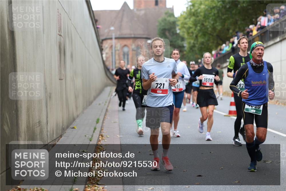 05.10.2025 - 20. swb-Marathon Bremen Michael Strokosch http://msf.ph/oto/9215530 05.10.2025 12:46:17 Laufen 721, 491, 1606, 592, 06 meine-sportfotos.de