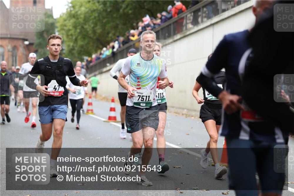 05.10.2025 - 20. swb-Marathon Bremen Michael Strokosch http://msf.ph/oto/9215543 05.10.2025 12:46:27 Laufen 47, 7511, 113 meine-sportfotos.de