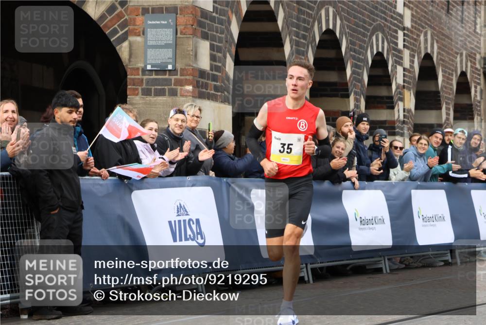 05.10.2025 - 20. swb-Marathon Bremen Strokosch-Dieckow http://msf.ph/oto/9219295 05.10.2025 10:27:07 Ziel 35 meine-sportfotos.de