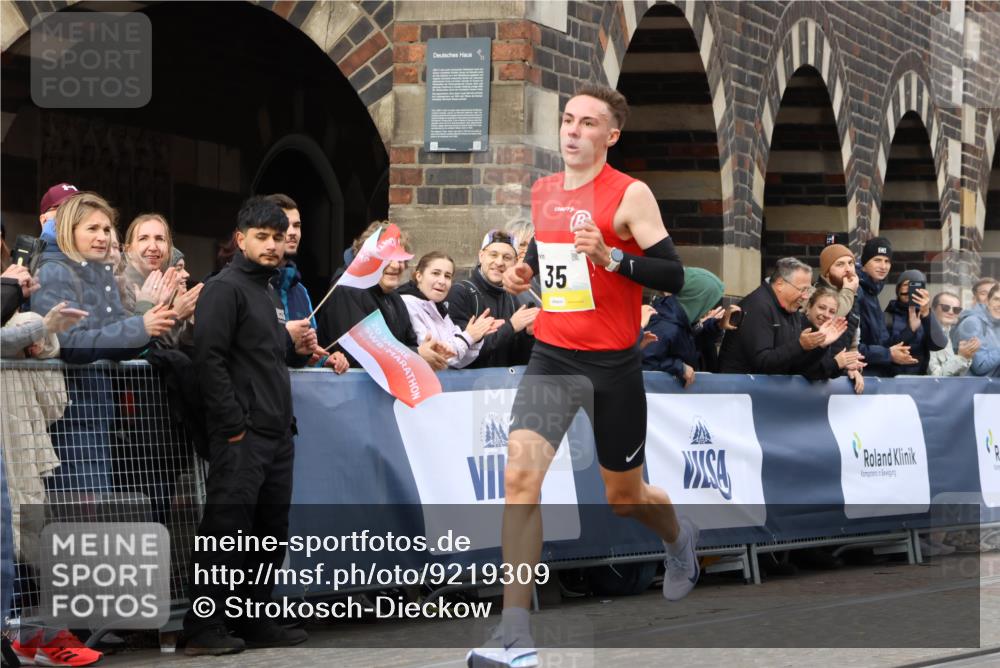 05.10.2025 - 20. swb-Marathon Bremen Strokosch-Dieckow http://msf.ph/oto/9219309 05.10.2025 10:27:08 Ziel 35 meine-sportfotos.de