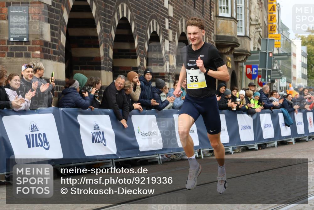 05.10.2025 - 20. swb-Marathon Bremen Strokosch-Dieckow http://msf.ph/oto/9219336 05.10.2025 10:28:23 Ziel 2, 33 meine-sportfotos.de