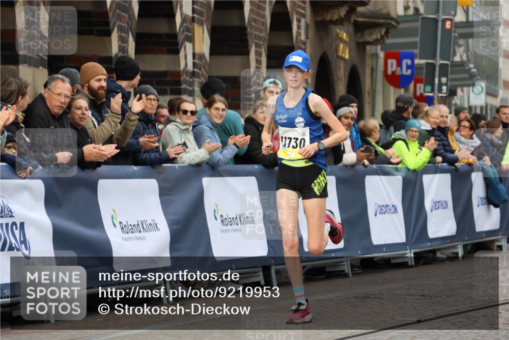 05.10.2025 - 20. swb-Marathon Bremen Strokosch-Dieckow http://msf.ph/oto/9219953 05.10.2025 10:32:39 Ziel 11730 meine-sportfotos.de