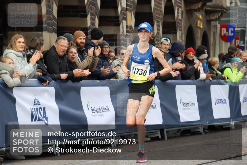 05.10.2025 - 20. swb-Marathon Bremen Strokosch-Dieckow http://msf.ph/oto/9219973 05.10.2025 10:32:39 Ziel 11730 meine-sportfotos.de