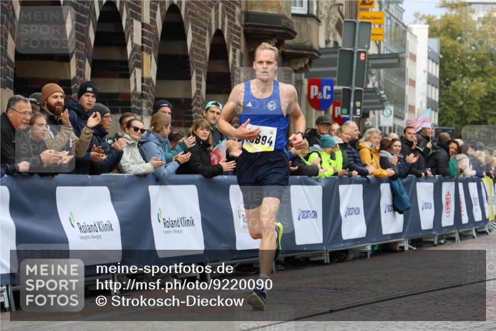 05.10.2025 - 20. swb-Marathon Bremen Strokosch-Dieckow http://msf.ph/oto/9220090 05.10.2025 10:33:01 Ziel 10894 meine-sportfotos.de