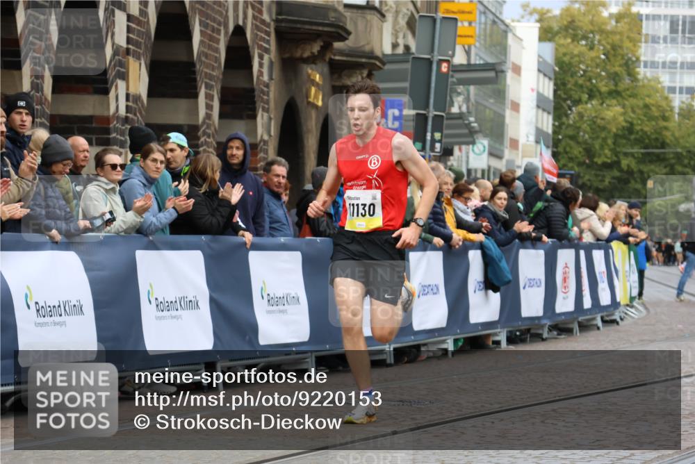 05.10.2025 - 20. swb-Marathon Bremen Strokosch-Dieckow http://msf.ph/oto/9220153 05.10.2025 10:33:44 Ziel 9320, 11130 meine-sportfotos.de