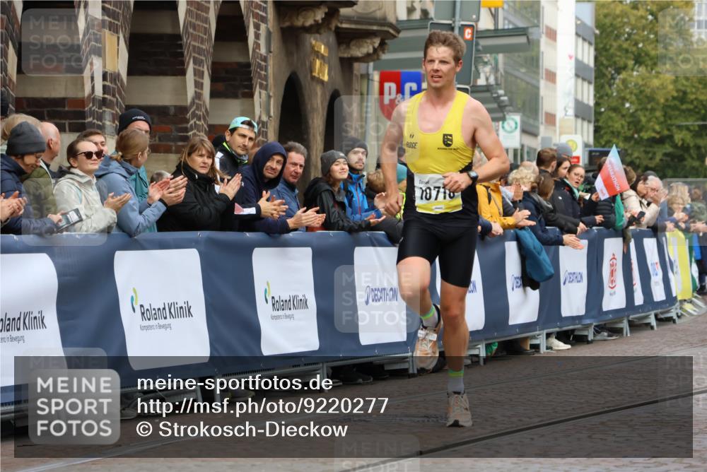 05.10.2025 - 20. swb-Marathon Bremen Strokosch-Dieckow http://msf.ph/oto/9220277 05.10.2025 10:34:34 Ziel 9319, 10718 meine-sportfotos.de