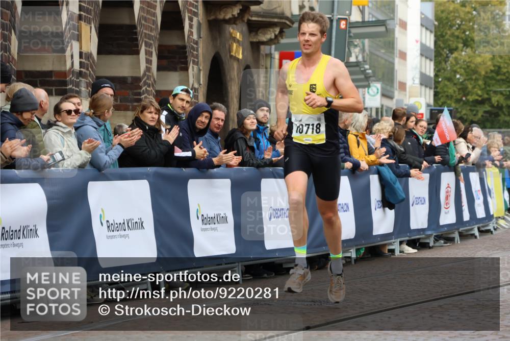 05.10.2025 - 20. swb-Marathon Bremen Strokosch-Dieckow http://msf.ph/oto/9220281 05.10.2025 10:34:34 Ziel 9319, 10718 meine-sportfotos.de