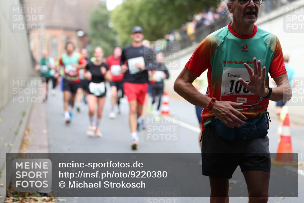 05.10.2025 - 20. swb-Marathon Bremen Michael Strokosch http://msf.ph/oto/9220380 05.10.2025 12:48:24 Laufen 20, 10 meine-sportfotos.de