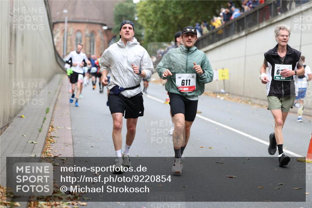 05.10.2025 - 20. swb-Marathon Bremen Michael Strokosch http://msf.ph/oto/9220854 05.10.2025 12:51:10 Laufen 611, 6 meine-sportfotos.de