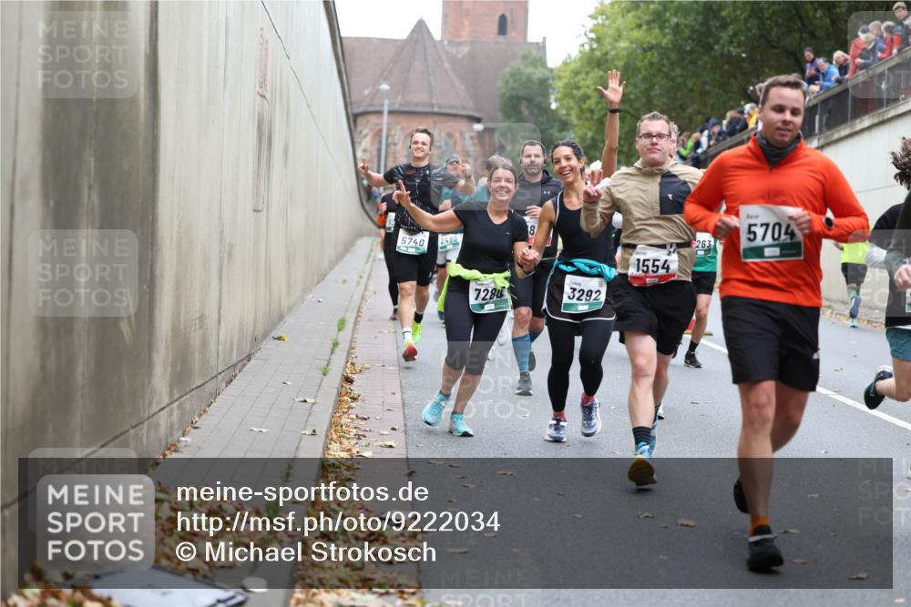 05.10.2025 - 20. swb-Marathon Bremen Michael Strokosch http://msf.ph/oto/9222034 05.10.2025 12:58:21 Laufen 5740, 8, 2480, 7280, 3292, 1554, 263, 5704 meine-sportfotos.de