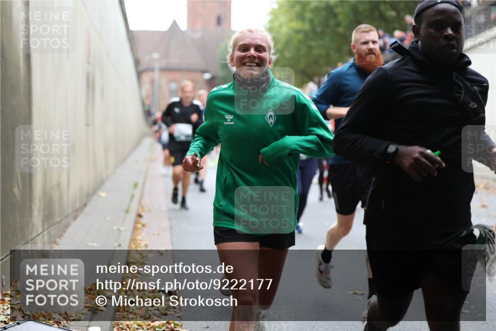 05.10.2025 - 20. swb-Marathon Bremen Michael Strokosch http://msf.ph/oto/9222177 05.10.2025 12:59:08 Laufen  meine-sportfotos.de
