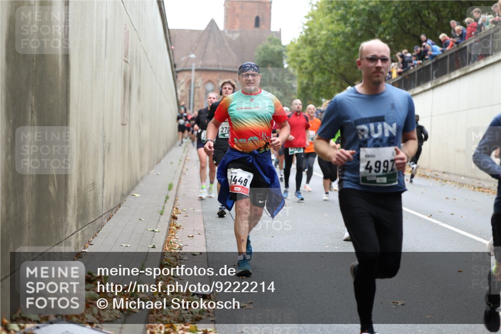 05.10.2025 - 20. swb-Marathon Bremen Michael Strokosch http://msf.ph/oto/9222214 05.10.2025 12:59:18 Laufen 270, 20, 1449, 4997 meine-sportfotos.de