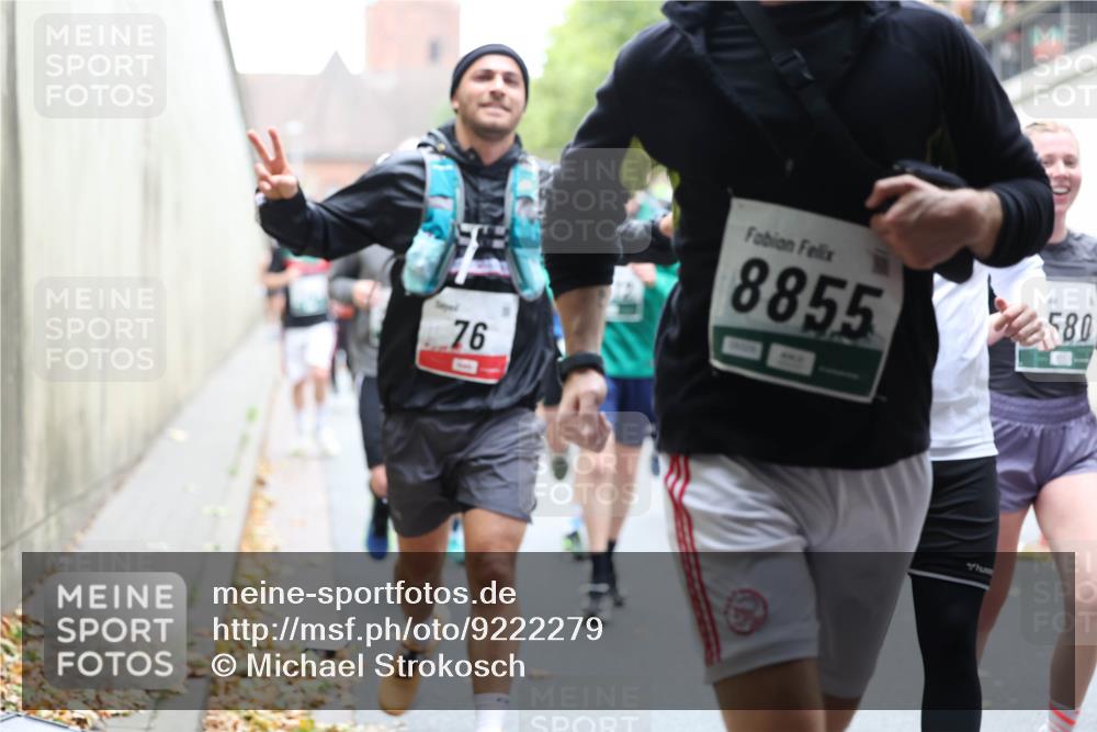 05.10.2025 - 20. swb-Marathon Bremen Michael Strokosch http://msf.ph/oto/9222279 05.10.2025 12:59:37 Laufen 76, 8855, 580 meine-sportfotos.de