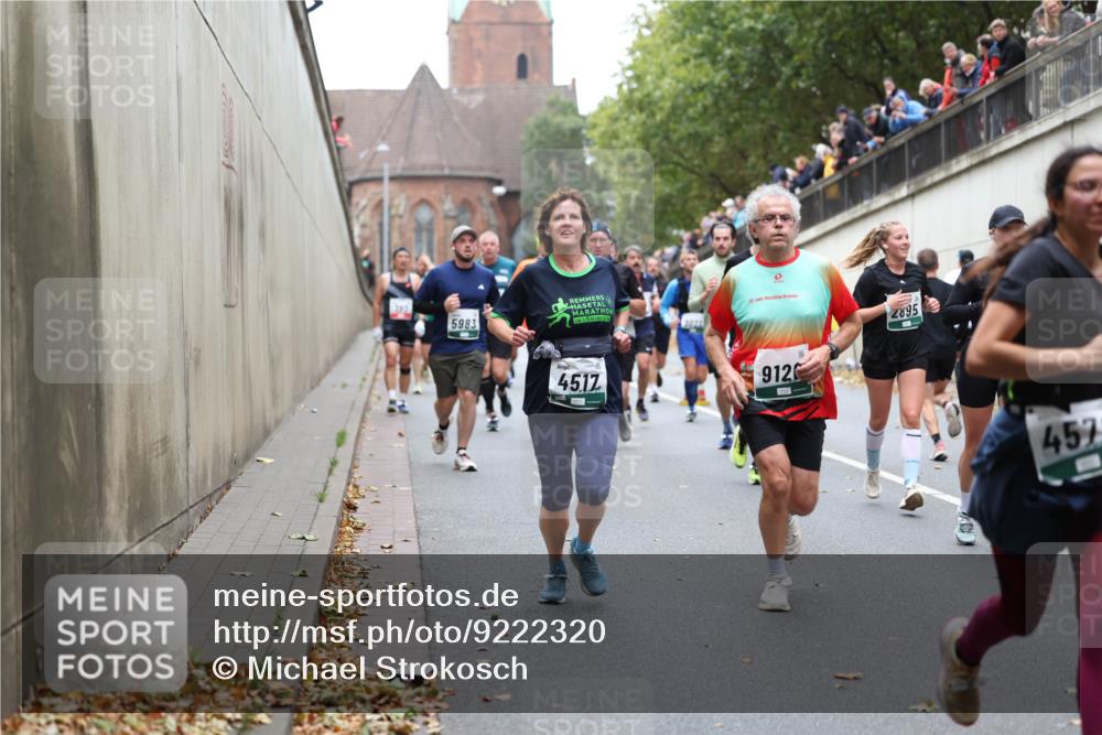 05.10.2025 - 20. swb-Marathon Bremen Michael Strokosch http://msf.ph/oto/9222320 05.10.2025 12:59:50 Laufen 5983, 45, 17, 3822, 20, 912, 2895, 457 meine-sportfotos.de