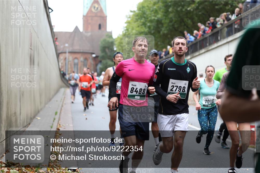 05.10.2025 - 20. swb-Marathon Bremen Michael Strokosch http://msf.ph/oto/9222354 05.10.2025 13:00:00 Laufen 39, 8488, 2798, 7018 meine-sportfotos.de