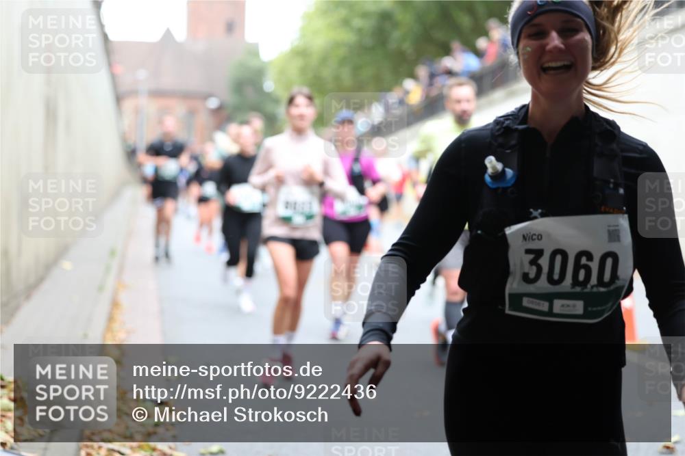 05.10.2025 - 20. swb-Marathon Bremen Michael Strokosch http://msf.ph/oto/9222436 05.10.2025 13:00:32 Laufen 3060, 08561 meine-sportfotos.de