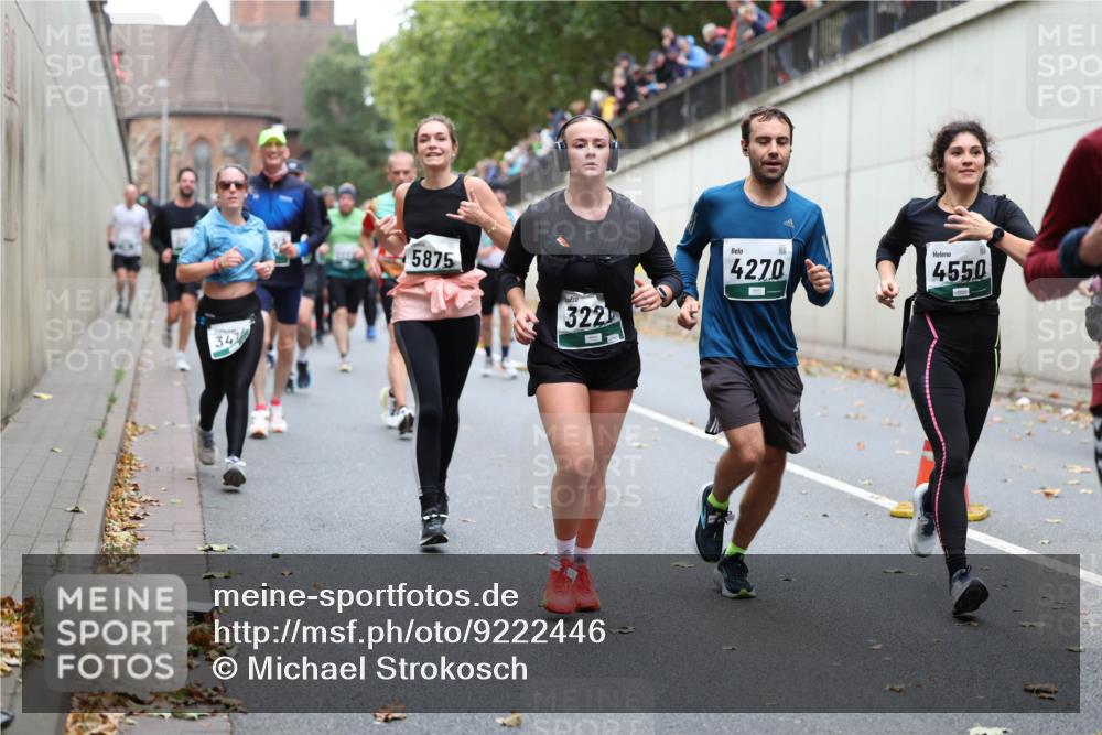 05.10.2025 - 20. swb-Marathon Bremen Michael Strokosch http://msf.ph/oto/9222446 05.10.2025 13:00:37 Laufen 34, 5875, 322, 4270, 4550 meine-sportfotos.de