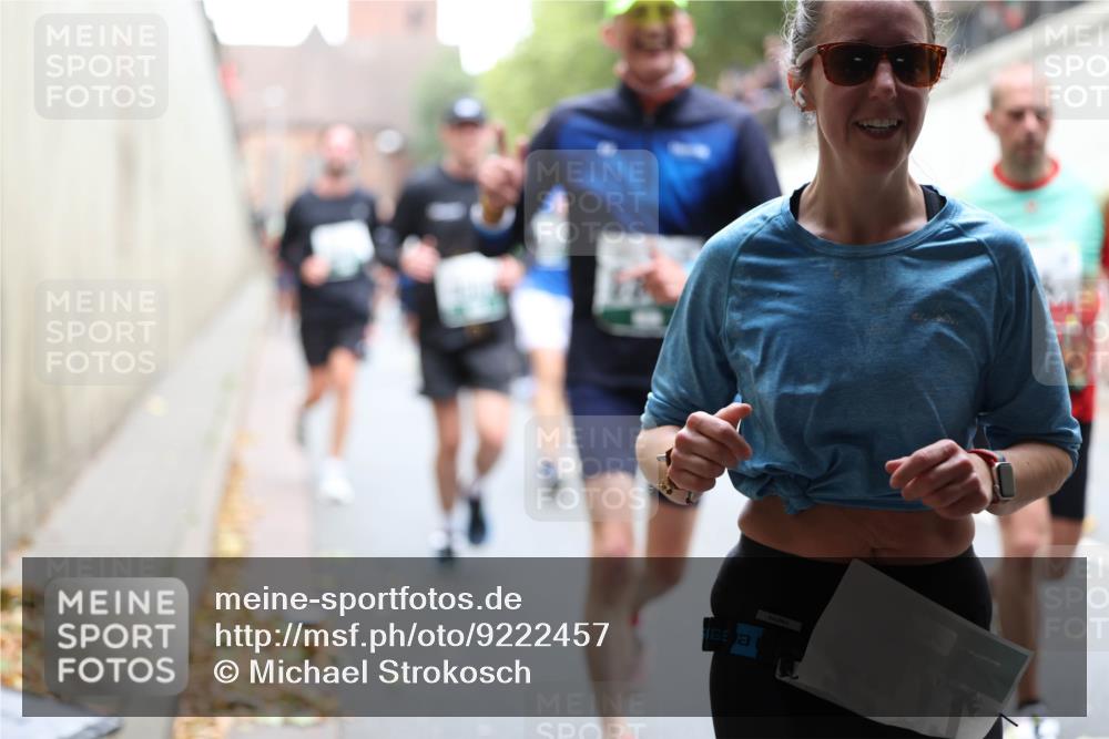 05.10.2025 - 20. swb-Marathon Bremen Michael Strokosch http://msf.ph/oto/9222457 05.10.2025 13:00:40 Laufen  meine-sportfotos.de