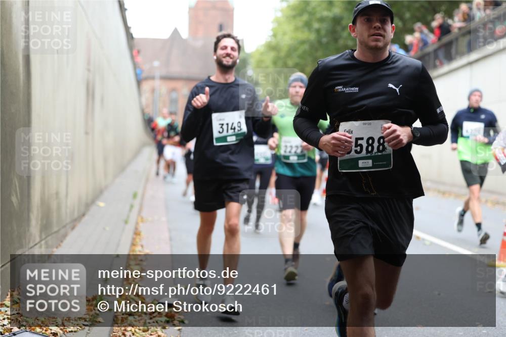 05.10.2025 - 20. swb-Marathon Bremen Michael Strokosch http://msf.ph/oto/9222461 05.10.2025 13:00:41 Laufen 3149, 2227, 09120, 588 meine-sportfotos.de