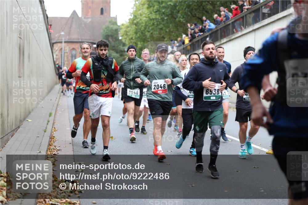 05.10.2025 - 20. swb-Marathon Bremen Michael Strokosch http://msf.ph/oto/9222486 05.10.2025 13:00:47 Laufen 3548, 52, 14, 2046, 6538, 83 meine-sportfotos.de