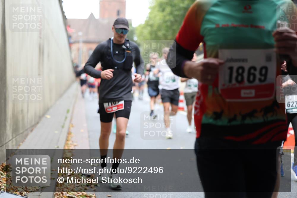 05.10.2025 - 20. swb-Marathon Bremen Michael Strokosch http://msf.ph/oto/9222496 05.10.2025 13:00:51 Laufen 1869, 37, 12, 627 meine-sportfotos.de