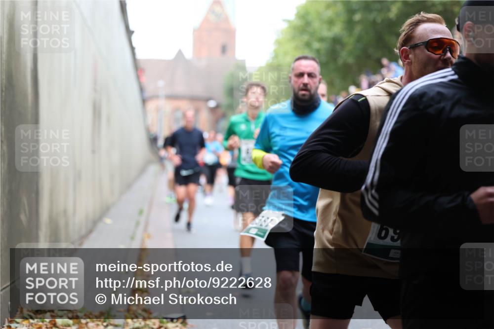 05.10.2025 - 20. swb-Marathon Bremen Michael Strokosch http://msf.ph/oto/9222628 05.10.2025 13:01:37 Laufen 69 meine-sportfotos.de