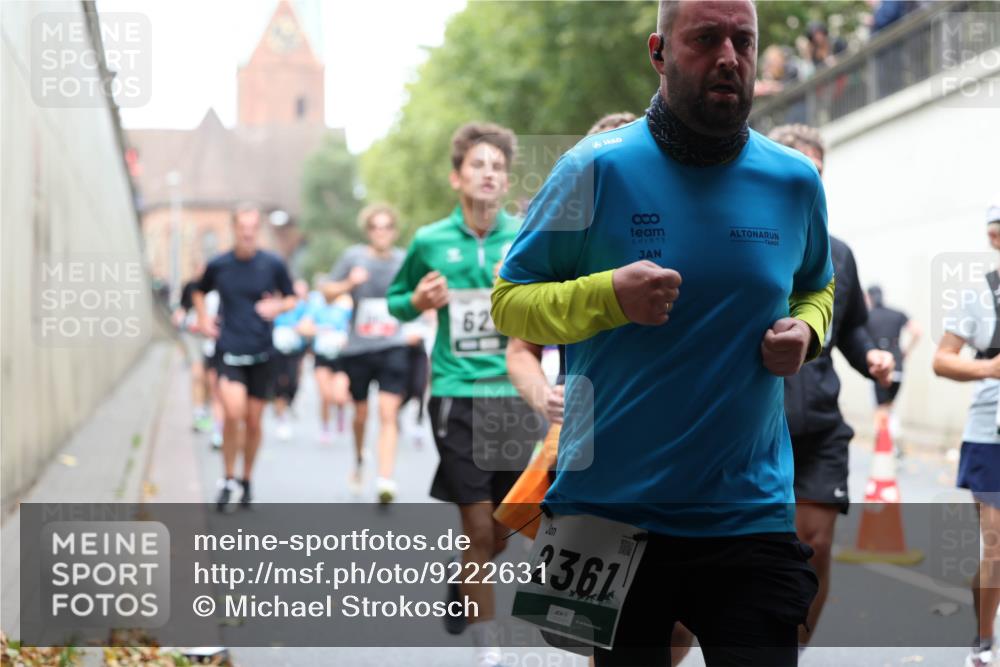 05.10.2025 - 20. swb-Marathon Bremen Michael Strokosch http://msf.ph/oto/9222631 05.10.2025 13:01:38 Laufen 888, 2361 meine-sportfotos.de