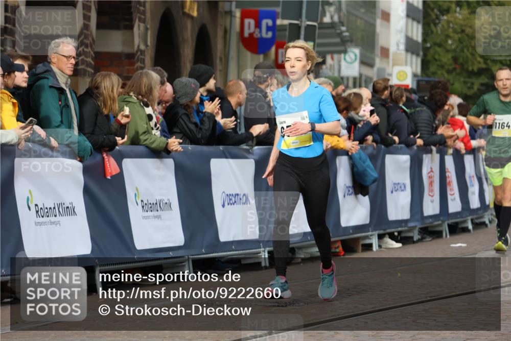 05.10.2025 - 20. swb-Marathon Bremen Strokosch-Dieckow http://msf.ph/oto/9222660 05.10.2025 10:42:47 Ziel 9524, 11640 meine-sportfotos.de