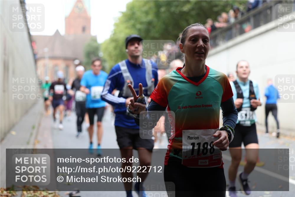 05.10.2025 - 20. swb-Marathon Bremen Michael Strokosch http://msf.ph/oto/9222712 05.10.2025 13:02:05 Laufen 025, 20, 1188, 01600 meine-sportfotos.de