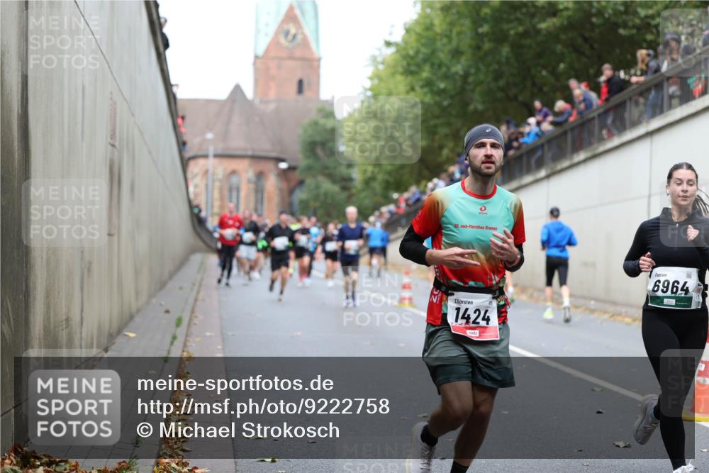 05.10.2025 - 20. swb-Marathon Bremen Michael Strokosch http://msf.ph/oto/9222758 05.10.2025 13:02:18 Laufen 20, 1424, 6964 meine-sportfotos.de