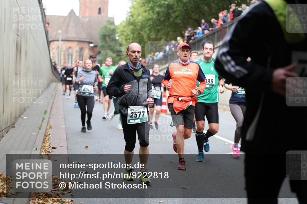 05.10.2025 - 20. swb-Marathon Bremen Michael Strokosch http://msf.ph/oto/9222818 05.10.2025 13:02:40 Laufen 6042, 2572, 096 meine-sportfotos.de
