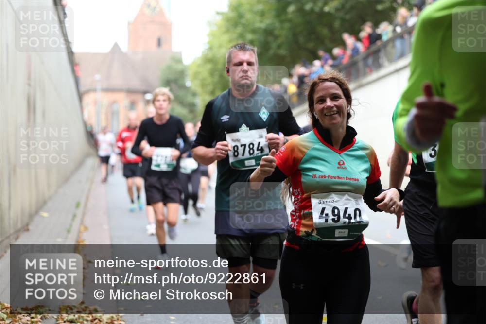 05.10.2025 - 20. swb-Marathon Bremen Michael Strokosch http://msf.ph/oto/9222861 05.10.2025 13:02:53 Laufen 8784, 20, 4940, 3 meine-sportfotos.de
