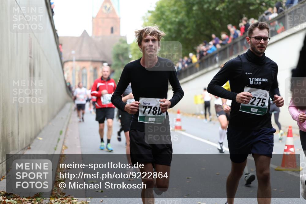 05.10.2025 - 20. swb-Marathon Bremen Michael Strokosch http://msf.ph/oto/9222864 05.10.2025 13:02:55 Laufen 7780, 275 meine-sportfotos.de