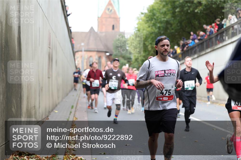 05.10.2025 - 20. swb-Marathon Bremen Michael Strokosch http://msf.ph/oto/9222892 05.10.2025 13:03:03 Laufen 475, 4511, 131 meine-sportfotos.de